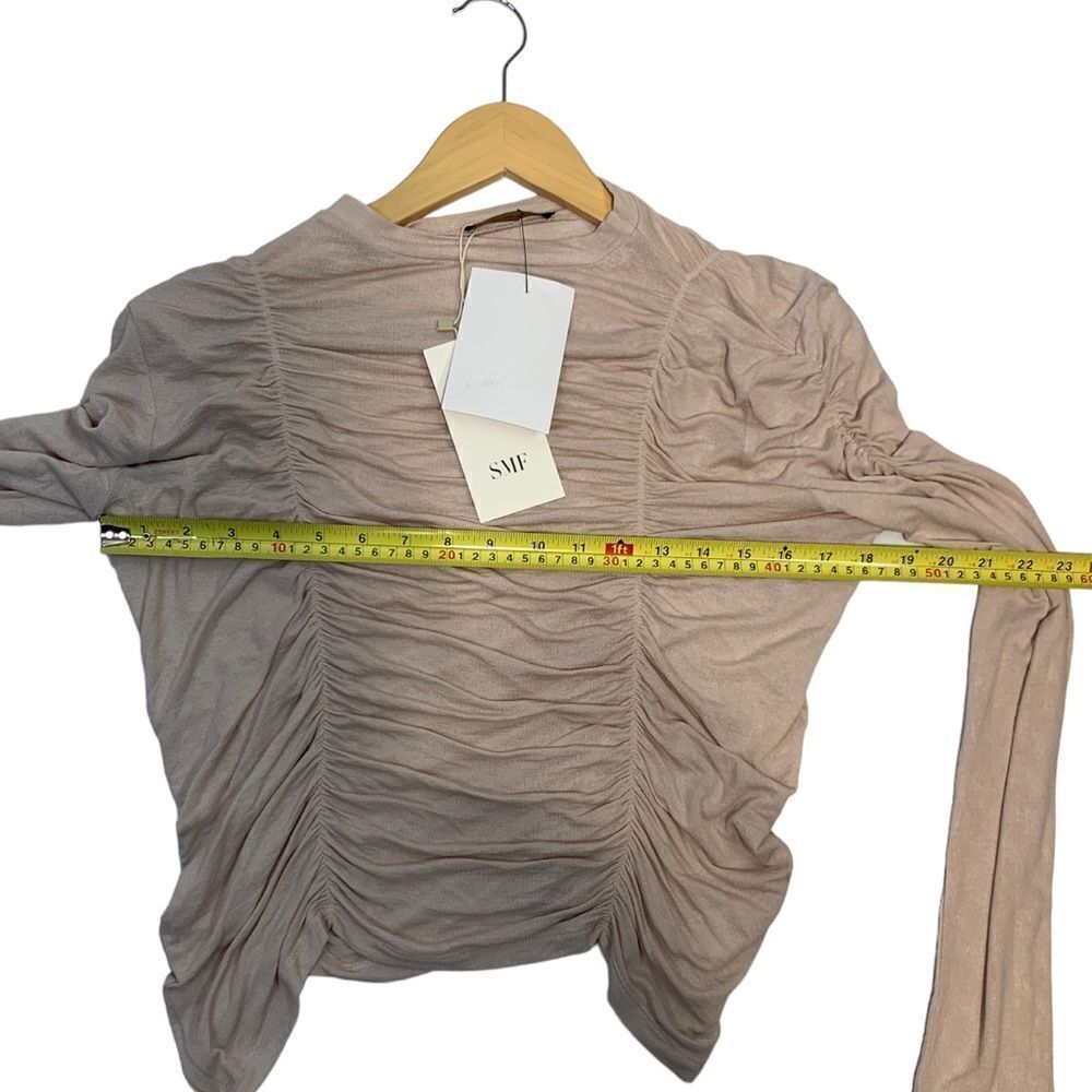 𝅺nwt SMF Woman Ruched Stretchy Top - Picture 7 of 10